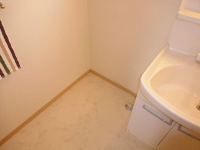 クレールＢのその他|洗濯機置場