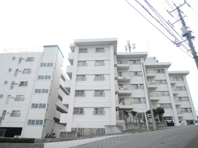 【外観】 | 日商岩井磯子マンション | JR根岸線「磯子」駅徒歩11分。