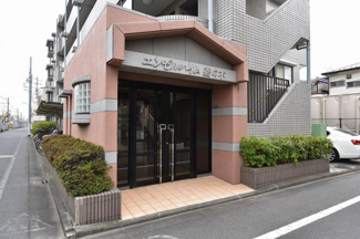 【エントランス】