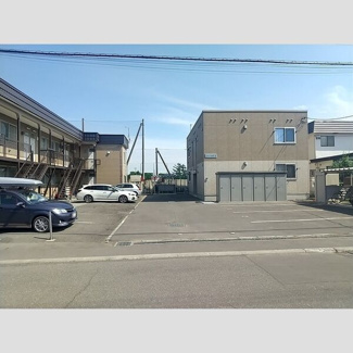 【駐車場】