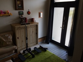 遠野町深山田　中古戸建の玄関