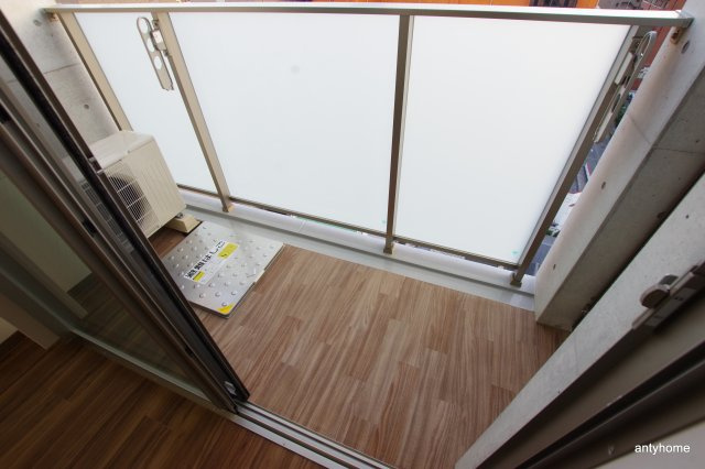 セイワパレス東三国駅前　仲介手数料無料のバルコニー