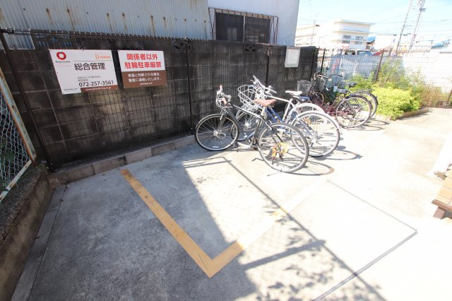 【その他共用部分】 | まほろば | 駐輪スペース