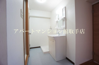 【独立洗面台】 | シルクハイツ