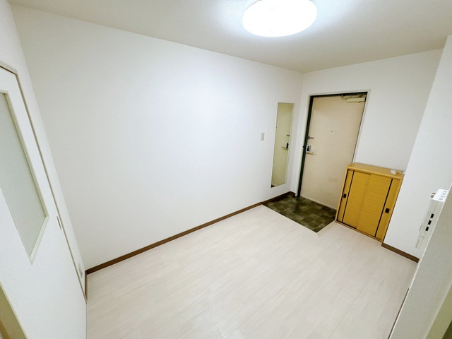 【居間・リビング】 | アイワステーションビルⅥ号館