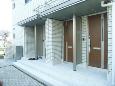 【玄関】 | コルネットブラン