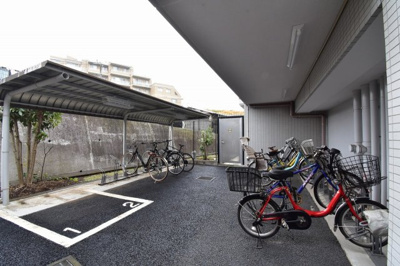 【その他共用部分】 | びゅうパルク横濱片倉壱番館 | 駐輪場