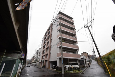 【外観】 | びゅうパルク横濱片倉壱番館 | 横浜市営地下鉄ブルーライン「片倉町」駅徒歩3分と好立地。