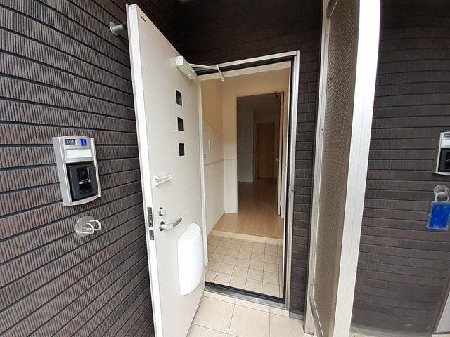 コラードDの玄関