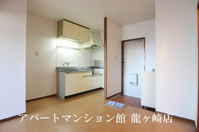 エルディム西Ａのキッチン