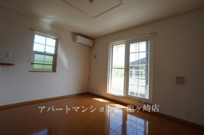 【洋室】 | さくらヒルズ霞台　弐番館