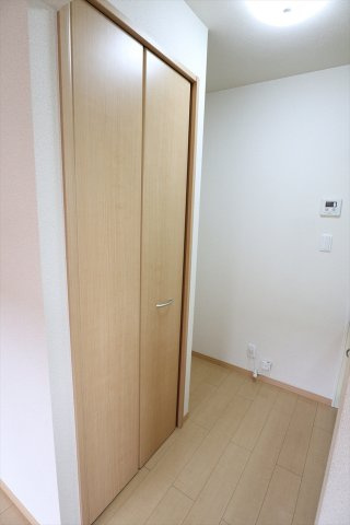 ベルメゾン　Ｂ棟の収納