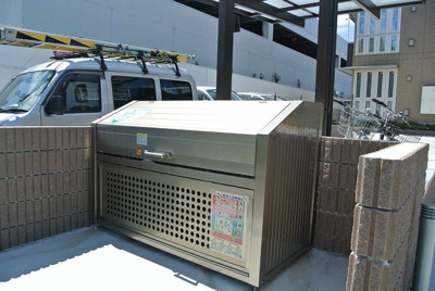 【その他共用部分】 | グリーンハイツD | 敷地内ごみ置き場でごみ出しもらくらく～♪忙しい社会人さんや主婦さんにもうってつけ！