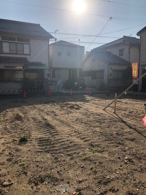 明石市大蔵中町　新築戸建の前面道路含む現地写真