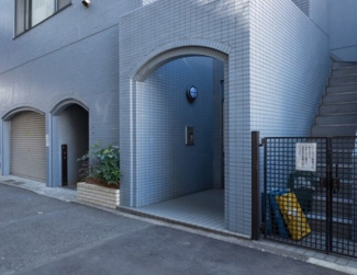 【エントランス】