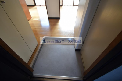 【玄関】 | リバーサイド住道
