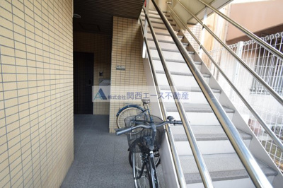 【エントランス】 | リバーサイド住道