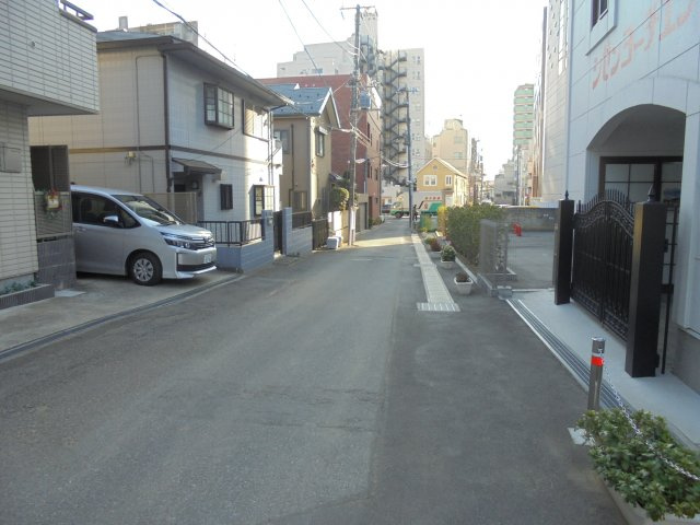 フェリーチェヴィータの周辺