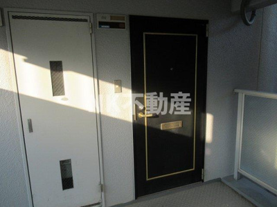 【玄関】 | シルフィード（瓢箪山賃貸） | 毎日通る玄関はこちらです