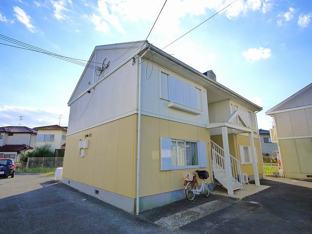 ヴィラージュ堀川Cの外観