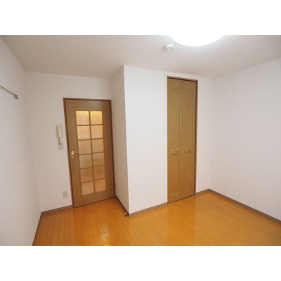 【洋室】 | メゾン・ド・ティファニーⅢ