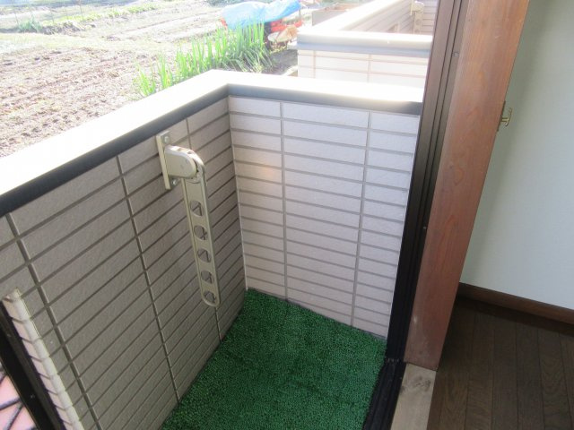 カーサヒューマンAのバルコニー|広々としたバルコニーです