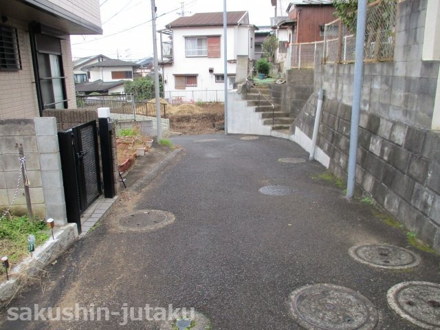 八千代市大和田　土地の前面道路含む現地写真|前面道路含む現地写真です