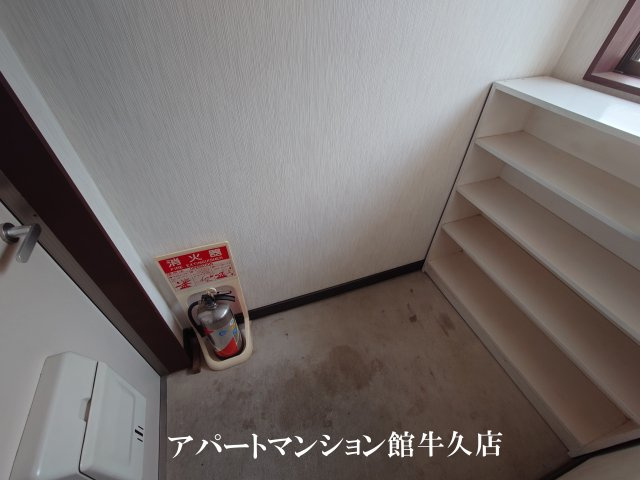 壱番館の玄関