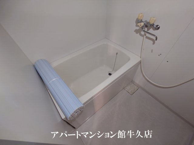 壱番館の浴室