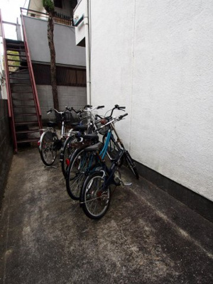 【その他共用部分】 | ニュー白樺ハイツ | 駐輪スペース