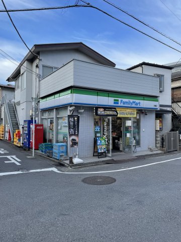 【周辺】 | ライオンズマンション白楽 | 徒歩５分のファミリーマート