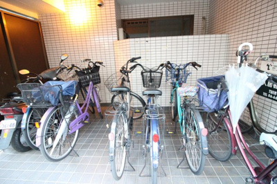 【その他共用部分】 | アミティ北畠 | 駐輪場