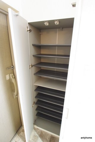 エスティライフ大阪都島　仲介手数料無料の収納