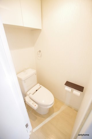 エスティライフ大阪都島　仲介手数料無料のトイレ