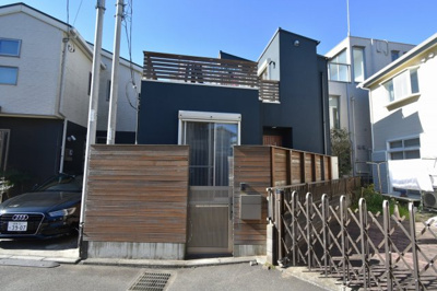 【外観】 | 茅ヶ崎市赤松町一戸建て：辻堂駅西口徒歩８分