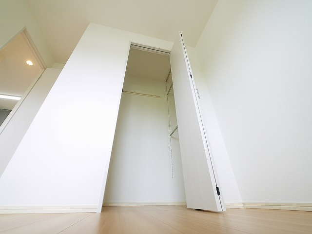 ローレルヒルズ富雄の収納|専用の収納スペースです