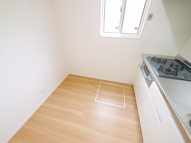 ローレルヒルズ富雄のキッチン|使いやすいキッチンです