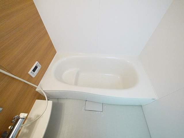 ローレルヒルズ富雄の浴室|お風呂で日々の疲れを落としましょう