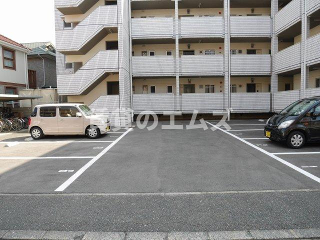 【駐車場】 | サンコーポタカキ | サンコーポタカキの駐車場
