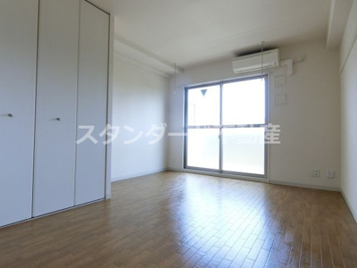 【洋室】 | ウィステリア西梅田