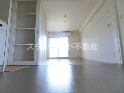 【居間・リビング】 | ウィステリア西梅田