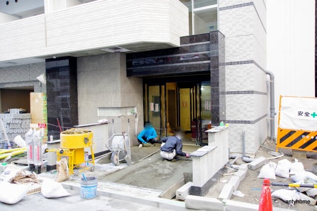 エスリード福島ラグジェ　仲介手数料無料のエントランス