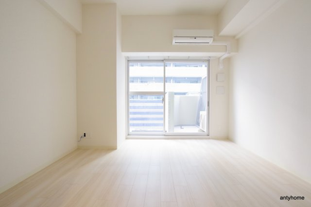 エスリード福島ラグジェ　仲介手数料無料の洋室