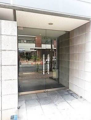 【エントランス】 | アリス・マナーガーデン銀座ウォーク