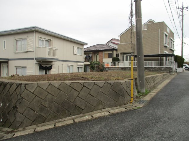 千葉市稲毛区宮野木町　土地　南西角地で陽当り良好