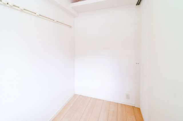 ザ・シダーハウスバイサヴォイ　8階の洋室|別号室です。現状優先です。