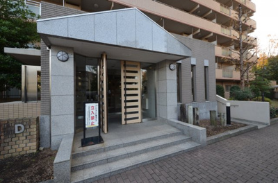 【エントランス】 | フォレストパーク四季彩の丘