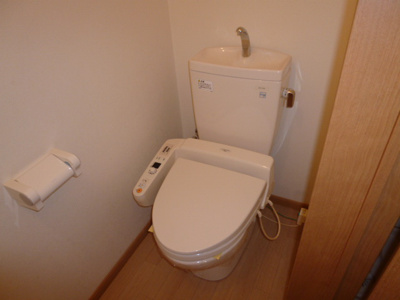 【トイレ】 | メゾンエスタ | シャワー付きトイレ