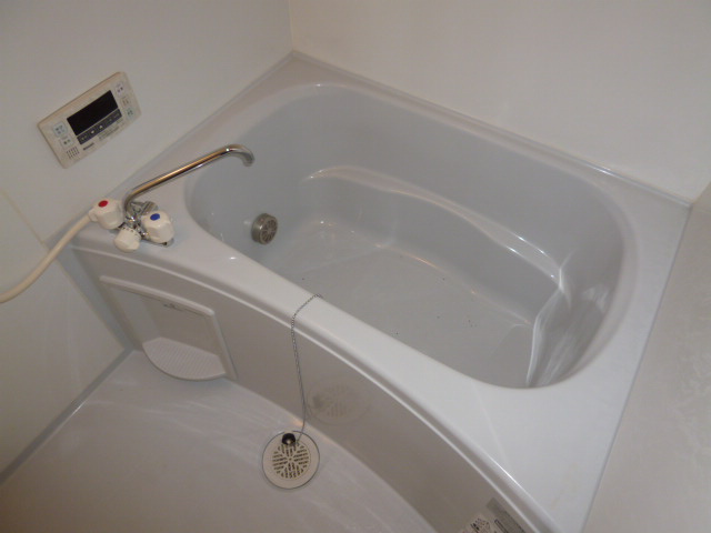 メゾンエスタの浴室