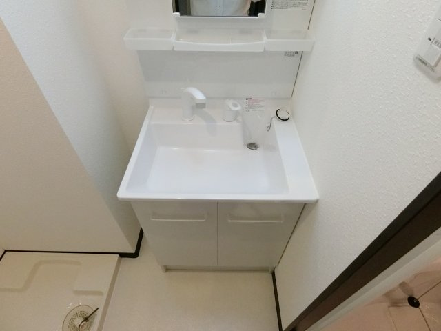 【洗面所】 | グランパシフィック松虫通